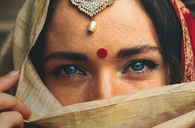 Is Laser Toning Safe for Indian Skin? Benefits, Risks & What to Know