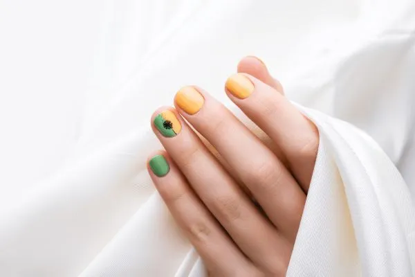 What Do Changes in Nail Color and Texture Mean? Causes, Warning Signs & When to See a Dermatologist